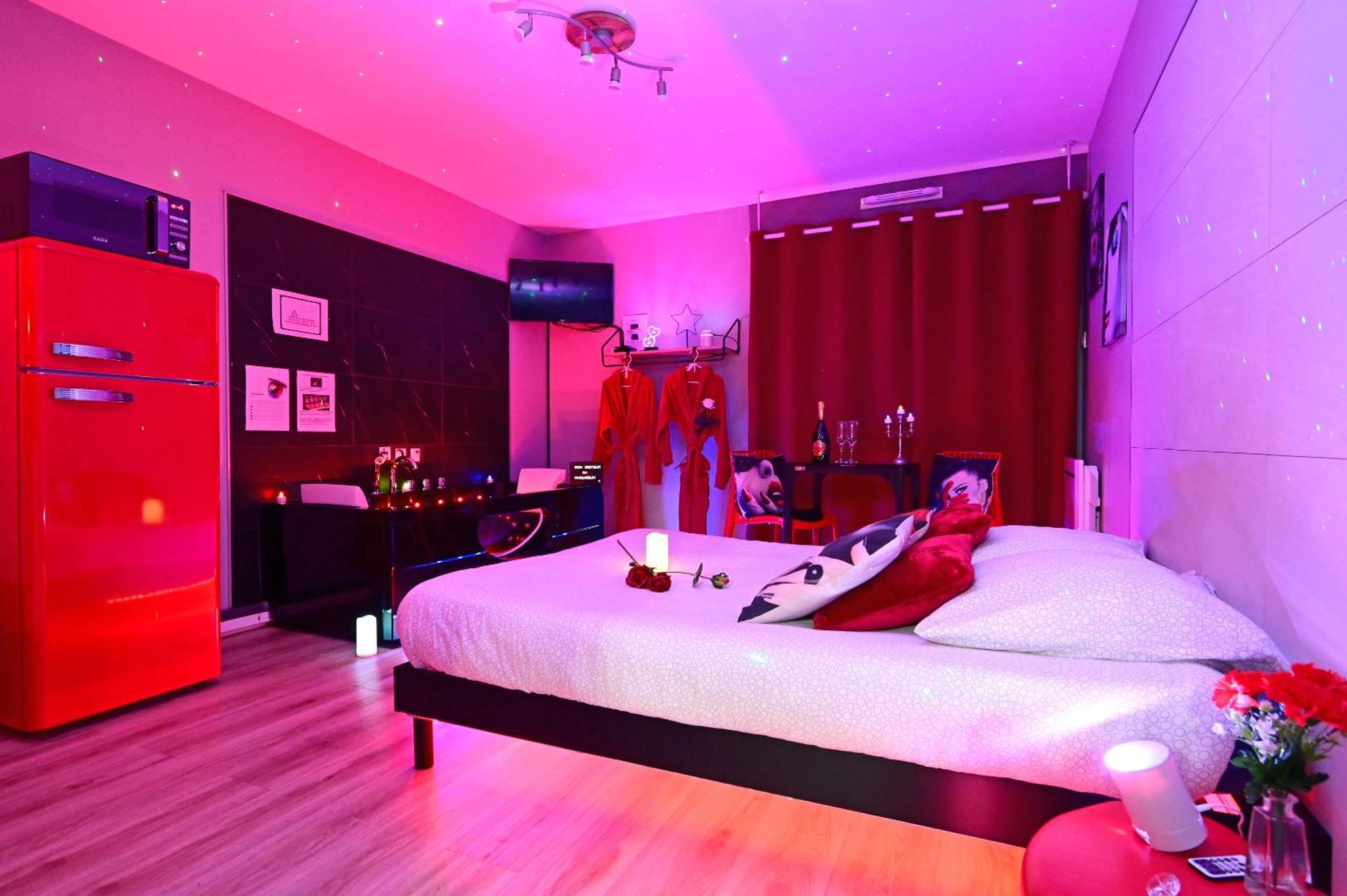 Grand Studio BISCARROSSE PLAGE Une nuit A 2 avec Sauna Luxe, Balnéo, Océan rien que pour vous Esterno foto