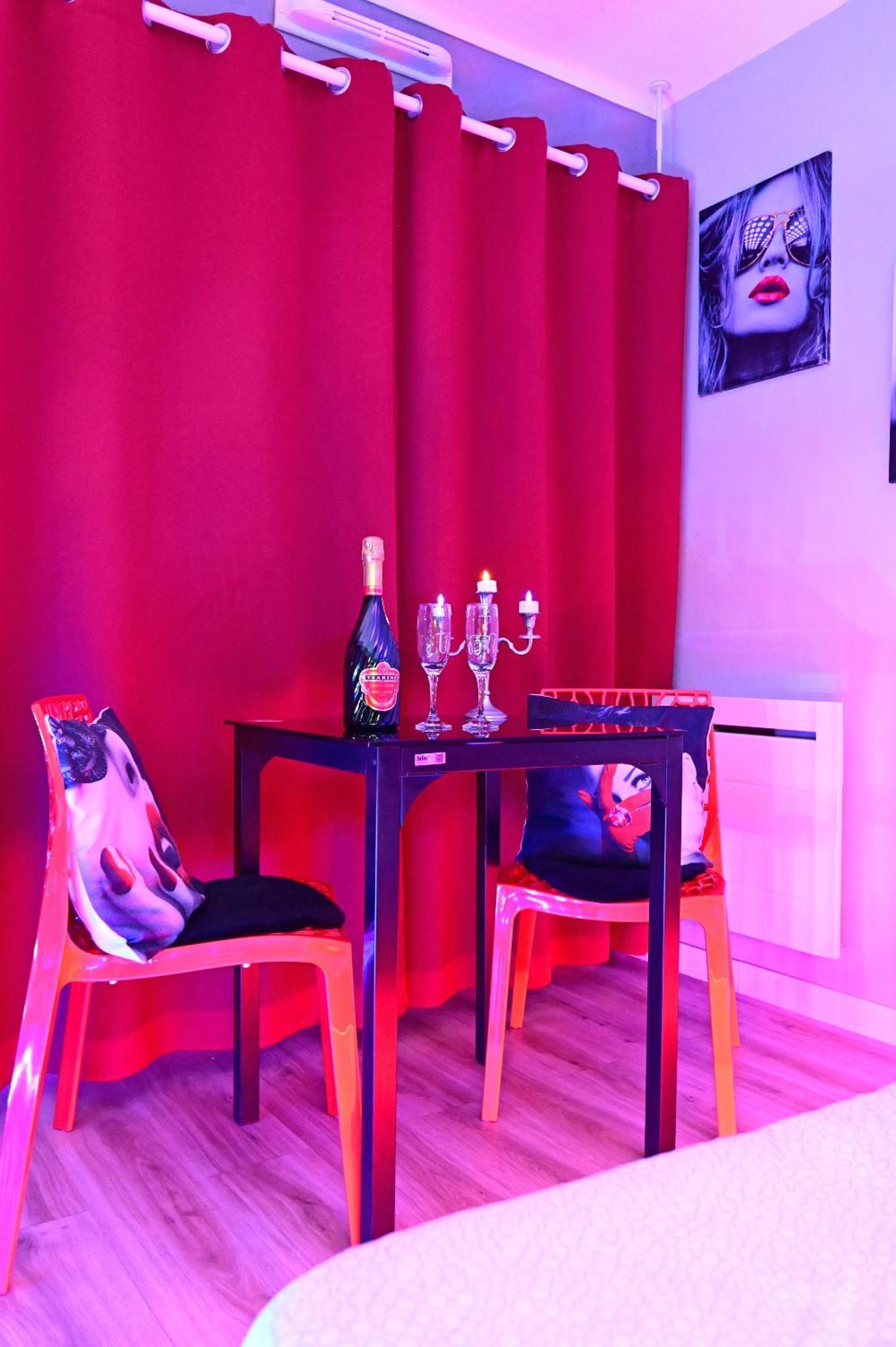 Grand Studio BISCARROSSE PLAGE Une nuit A 2 avec Sauna Luxe, Balnéo, Océan rien que pour vous Esterno foto