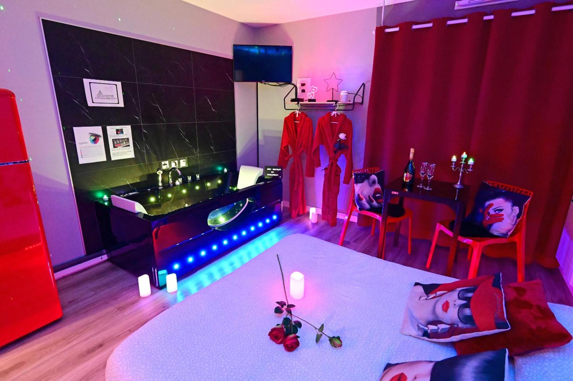 Grand Studio BISCARROSSE PLAGE Une nuit A 2 avec Sauna Luxe, Balnéo, Océan rien que pour vous Esterno foto