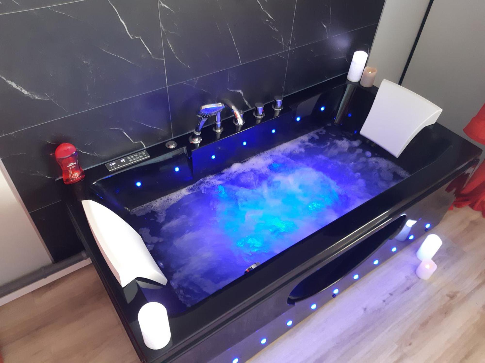 Grand Studio BISCARROSSE PLAGE Une nuit A 2 avec Sauna Luxe, Balnéo, Océan rien que pour vous Esterno foto