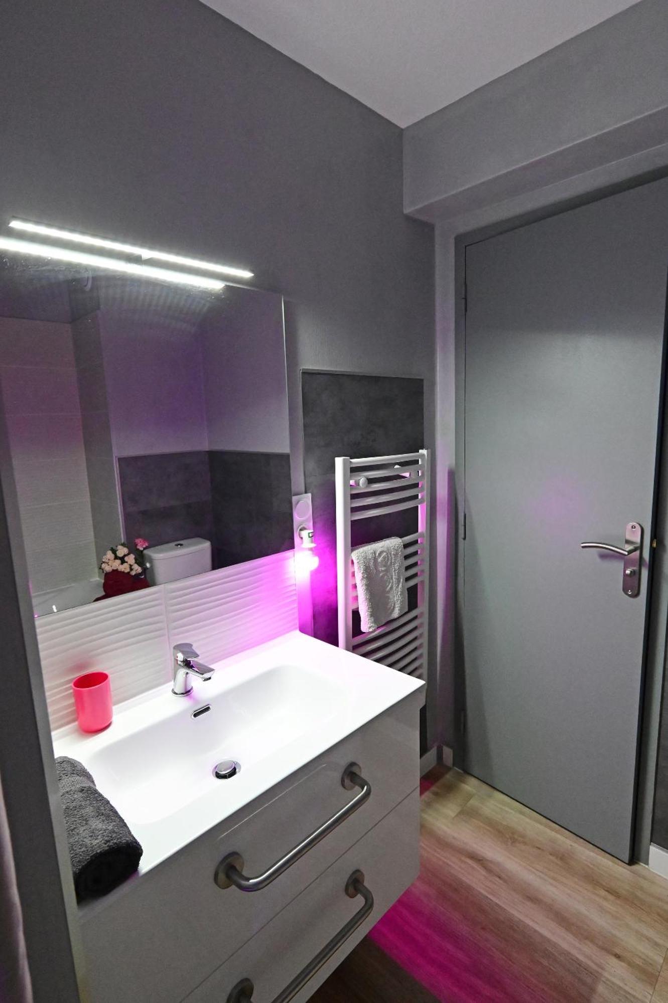 Grand Studio BISCARROSSE PLAGE Une nuit A 2 avec Sauna Luxe, Balnéo, Océan rien que pour vous Esterno foto