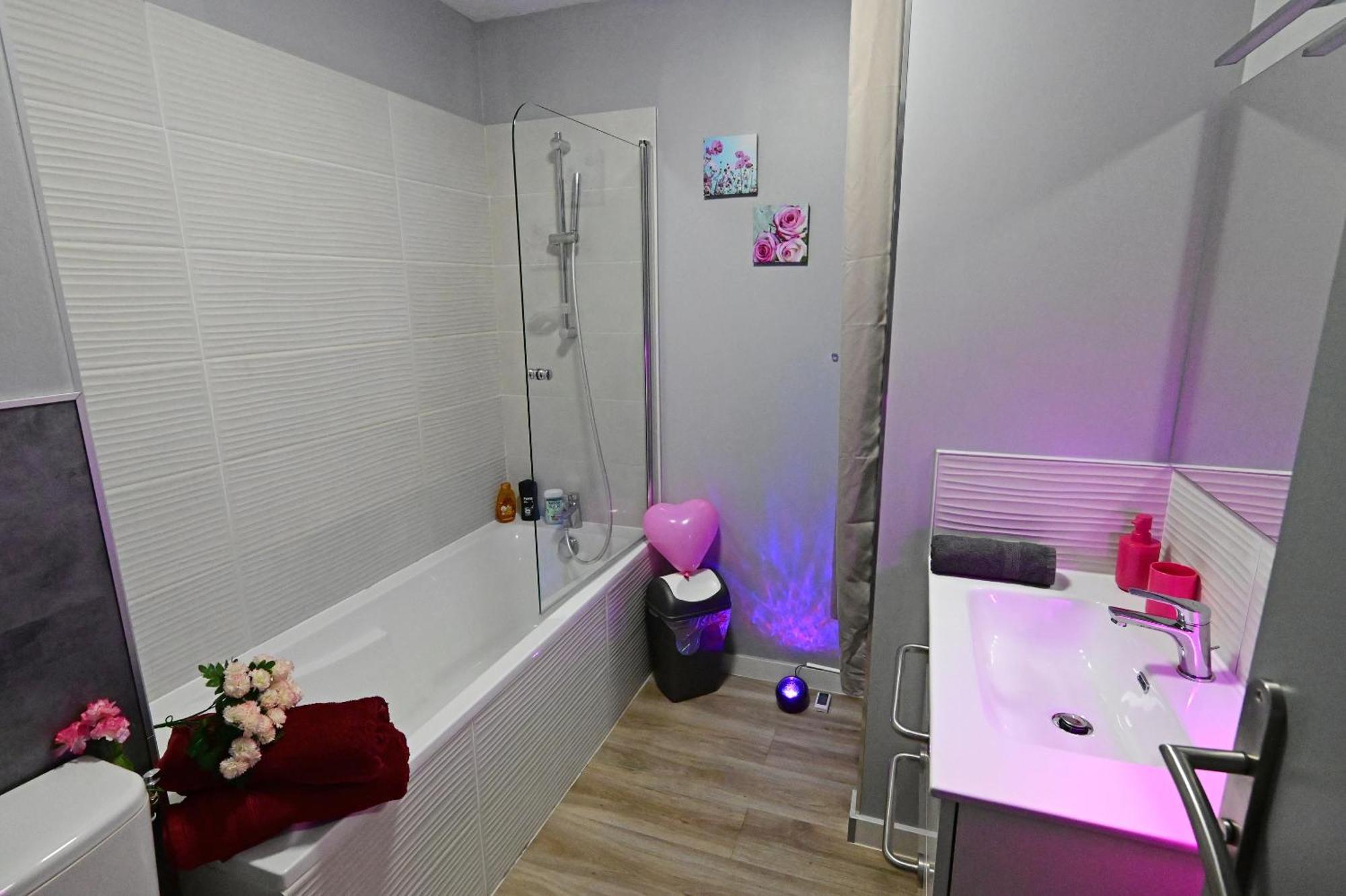 Grand Studio BISCARROSSE PLAGE Une nuit A 2 avec Sauna Luxe, Balnéo, Océan rien que pour vous Esterno foto